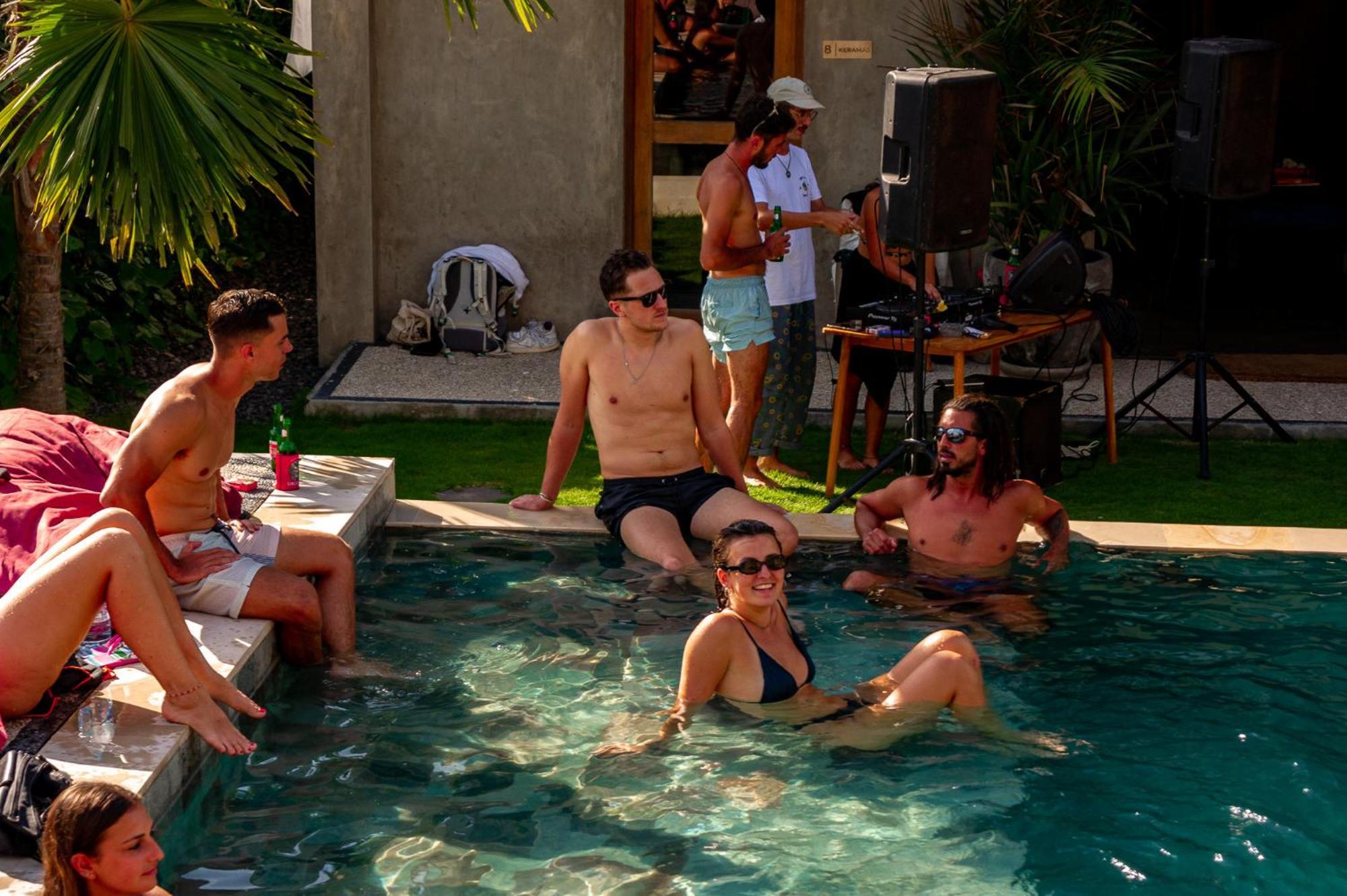 Sepeda Hostel Canggu Eksteriør billede