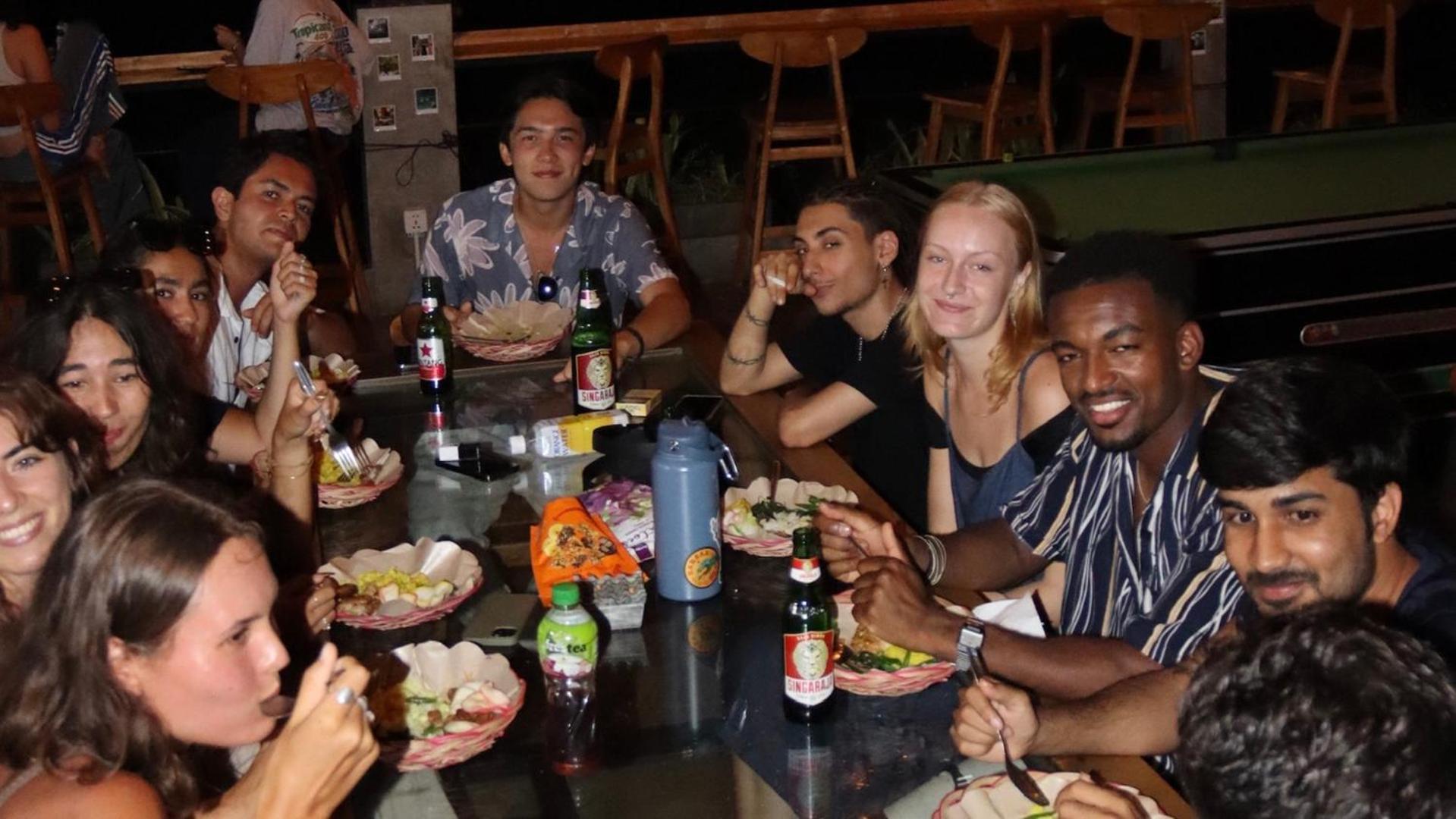 Sepeda Hostel Canggu Eksteriør billede